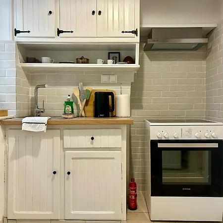 The Tailor's House * Corfu (city)